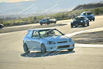 media/Dec-13-2025-Extreme Speed (Sat) [[d129ecb0b9]]/Beginner/Session 3 (Turn 5)/